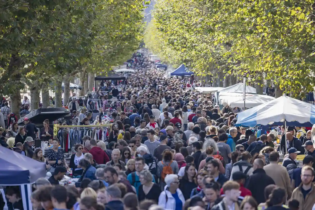 Foire Saint-Michel Brest 2025 : Le Guide Ultime (Dates, Programme & Astuces)